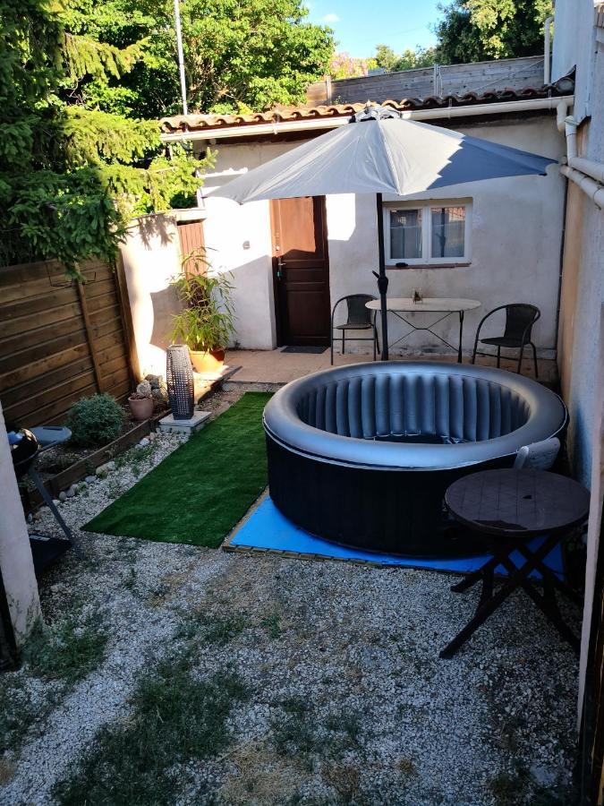 Le Studio Remcam Saint-Mitre-les-Remparts Zewnętrze zdjęcie